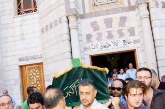 بالصور- نجوم يخسرون ذويهم خلال تصويرهم في هذا المسلسل السوري! اليكم التفاصيل! بالصور- نجوم يخسرون ذويهم خلال تصويرهم في هذا المسلسل السوري! اليكم التفاصيل!