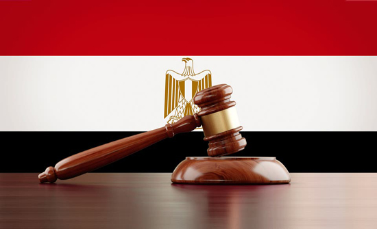 مصر.. المؤبد والمشدد 15 عاماً لمدانين بالتخابر مع إيران مصر.. المؤبد والمشدد 15 عاماً لمدانين بالتخابر مع إيران