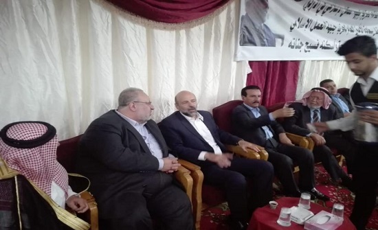 بالصور : الرزاز يزور بيت عزاء الزيود بالصور : الرزاز يزور بيت عزاء الزيود