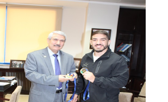 تتويج طالب في جامعة الاميرة سمية للتكنولوجيا بذهبيتين في بطولة العالم للجوجيتسو تتويج طالب في جامعة الاميرة سمية للتكنولوجيا بذهبيتين في بطولة العالم للجوجيتسو