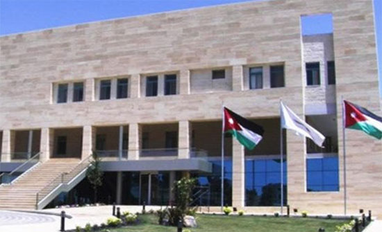 معهد الإعلام ودويتشة فيله يوقعان مذكرة تفاهم معهد الإعلام ودويتشة فيله يوقعان مذكرة تفاهم