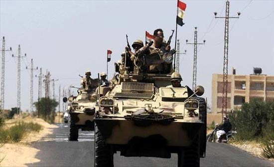 الجيش المصري: مقتل "مسلح" وتوقيف 6 شمالي سيناء (بيان) الجيش المصري: مقتل "مسلح" وتوقيف 6 شمالي سيناء (بيان)