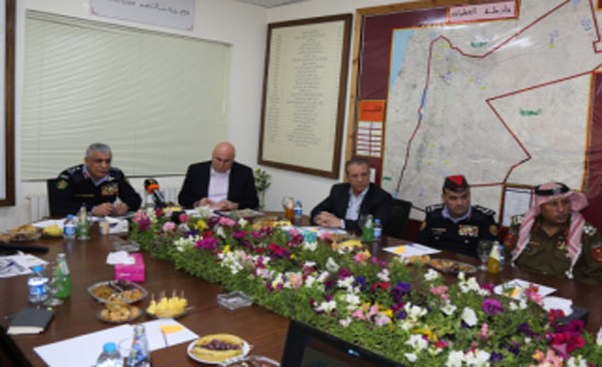 وزير الاستثمار يشيد بالعلاقة التي تربط جهاز الأمن العام بكافة مؤسسات الدولة وزير الاستثمار يشيد بالعلاقة التي تربط جهاز الأمن العام بكافة مؤسسات الدولة