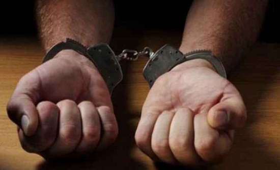 ضبط مروجي مخدرات في الزرقاء ضبط مروجي مخدرات في الزرقاء