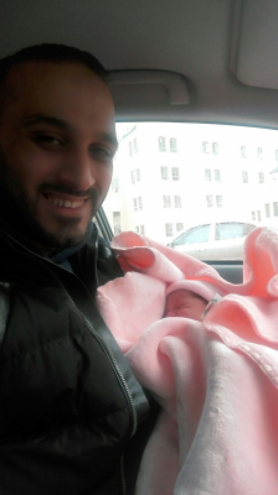 مبروك للزميل احمد الهناندة بمولودته الجديدة مبروك للزميل احمد الهناندة بمولودته الجديدة
