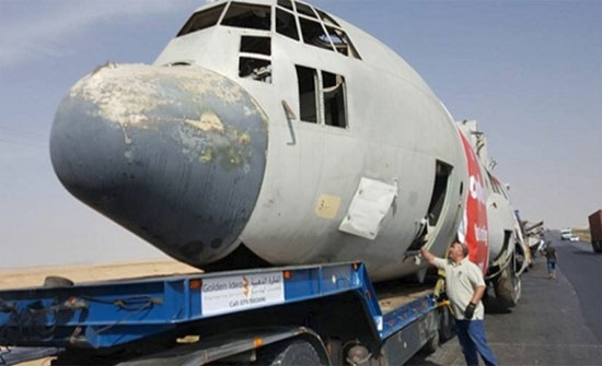 تجهيز موقع اغراق طائرة سي 130 بالشاطئ الجنوبي تجهيز موقع اغراق طائرة سي 130 بالشاطئ الجنوبي
