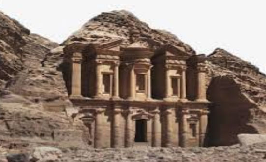 ارتفاع نسبة الزوار الأجانب للبترا الشهر الماضي ارتفاع نسبة الزوار الأجانب للبترا الشهر الماضي
