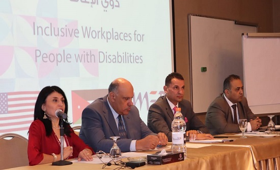 العبداللات : الحكومة تعمل على توفير البيئة المناسبة للاشخاص ذوي الاعاقة في اماكن العمل العبداللات : الحكومة تعمل على توفير البيئة المناسبة للاشخاص ذوي الاعاقة في اماكن العمل