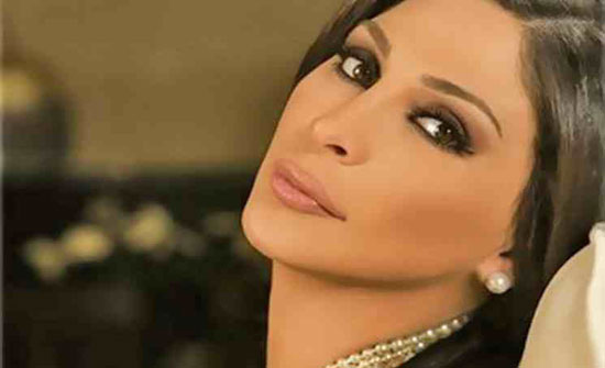 إليسا تواجه اتهاما بالخيانة والعمالة لإسرائيل ! إليسا تواجه اتهاما بالخيانة والعمالة لإسرائيل !