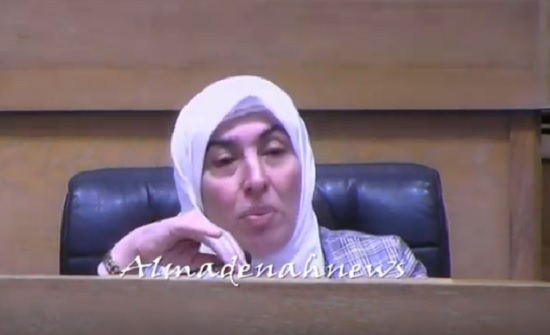 بالفيديو : طهبوب تطلب اغلاق سفارة اسرائيل ردا على مطار تمناع بالفيديو : طهبوب تطلب اغلاق سفارة اسرائيل ردا على مطار تمناع