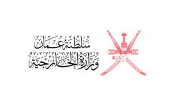 سلطنة عمان تنفي إقامة علاقات دبلوماسية مع إسرائيل سلطنة عمان تنفي إقامة علاقات دبلوماسية مع إسرائيل