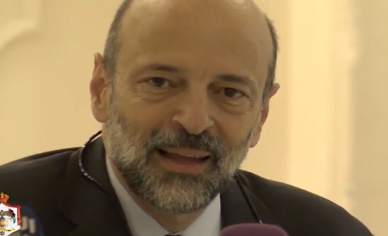 بالفيديو : كلمة الرزاز في لقاء الأحزاب السياسية بالفيديو : كلمة الرزاز في لقاء الأحزاب السياسية