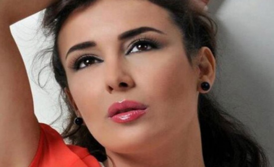 كندة حنا تشعل المواقع بظهورها الجريء (صورة) كندة حنا تشعل المواقع بظهورها الجريء (صورة)