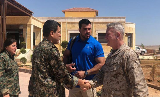 سوريا.. اجتماع سري بين قسد وقائد بالجيش الأميركي سوريا.. اجتماع سري بين قسد وقائد بالجيش الأميركي