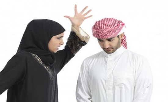 عربية وصفت طليقها بـ"التيس".. فنالت جزاءها بالقانون عربية وصفت طليقها بـ"التيس".. فنالت جزاءها بالقانون