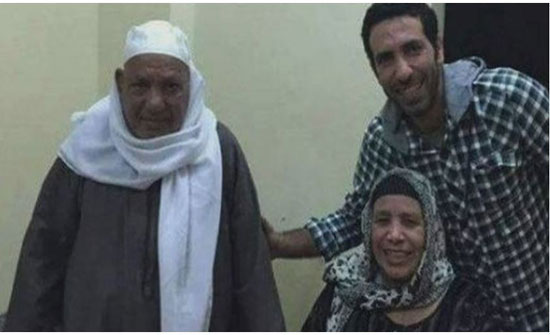 طيار أردني يرفض سفر والدة أبو تريكة على طائرته لهذا السبب ؟ ( تفاصيل ) طيار أردني يرفض سفر والدة أبو تريكة على طائرته لهذا السبب ؟ ( تفاصيل )