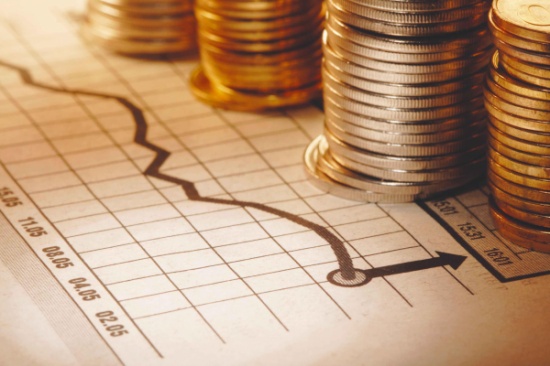 خبراء ماليون يدعون لتوجيه السيولة المصرفية نحو الشركات الصغيرة والمتوسطة خبراء ماليون يدعون لتوجيه السيولة المصرفية نحو الشركات الصغيرة والمتوسطة