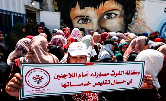الأردن يستبق مؤتمر البحرين ويحذر من خطورة حل "الأونروا" الأردن يستبق مؤتمر البحرين ويحذر من خطورة حل "الأونروا"