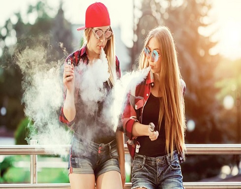 بالصورة : قريبا..التدخين الإلكتروني "بنكهة الفواكه" ممنوع بأميركا بالصورة : قريبا..التدخين الإلكتروني "بنكهة الفواكه" ممنوع بأميركا