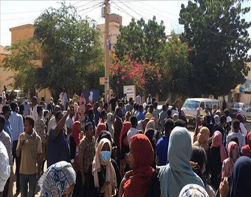 "المعلمين السودانيين" ترفض استئناف الدراسة منتصف سبتمبر "المعلمين السودانيين" ترفض استئناف الدراسة منتصف سبتمبر