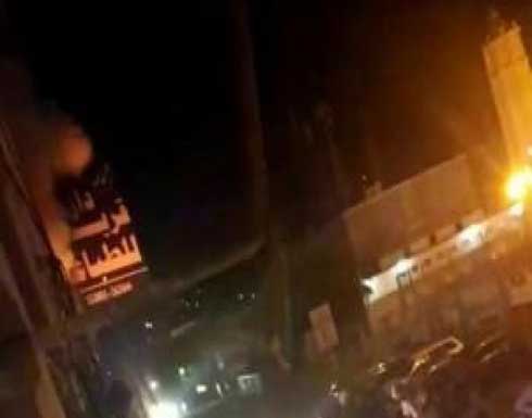 مسلحون يضرمون النار بمقر التجمع للإصلاح بعدن مسلحون يضرمون النار بمقر التجمع للإصلاح بعدن