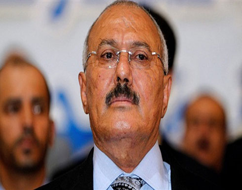 شاهد.. سيارة الرئيس اليمني السابق بعد تعرضها للهجوم شاهد.. سيارة الرئيس اليمني السابق بعد تعرضها للهجوم