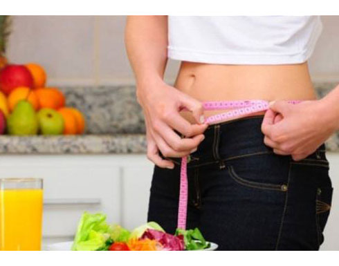 خدع غريبة لإنقاص الوزن لا تتطلب أي مجهود