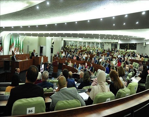 الجزائر.. الحكومة الجديدة تنال ثقة مجلس الأمة الجزائر.. الحكومة الجديدة تنال ثقة مجلس الأمة