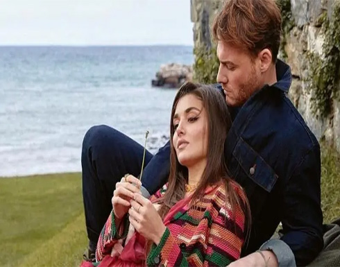 صورة رومانسية جديدة تجمع كرم بورسين بهاندا ارتشيل .. شاهد صورة رومانسية جديدة تجمع كرم بورسين بهاندا ارتشيل .. شاهد