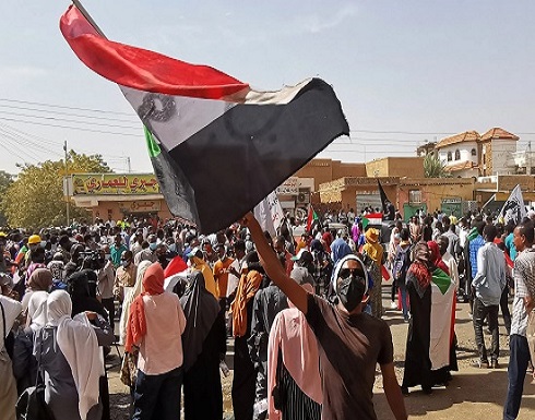 تأهب أمني وإغلاق جسور.. تظاهرات مرتقبة في السودان تأهب أمني وإغلاق جسور.. تظاهرات مرتقبة في السودان