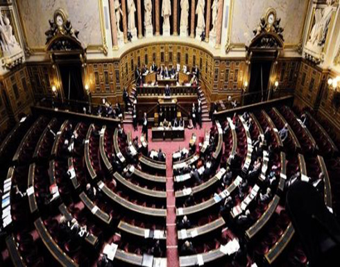 زعيم الأقلية الديمقراطية بمجلس الشيوخ يدرس اللجوء لحالة الطوارئ لالتئام المجلس زعيم الأقلية الديمقراطية بمجلس الشيوخ يدرس اللجوء لحالة الطوارئ لالتئام المجلس