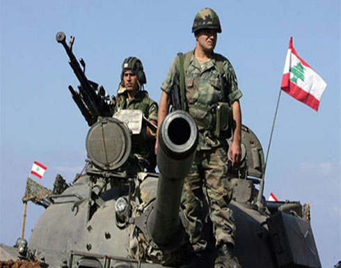 الجيش اللبناني يفتح النار على طائرة إسرائيلية مسيرة الجيش اللبناني يفتح النار على طائرة إسرائيلية مسيرة
