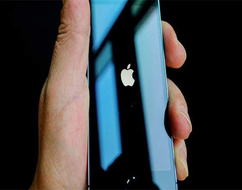 شركة Otterbox تصنع واقي شاشة للهاتف ”تقتل البكتيريا“ شركة Otterbox تصنع واقي شاشة للهاتف ”تقتل البكتيريا“