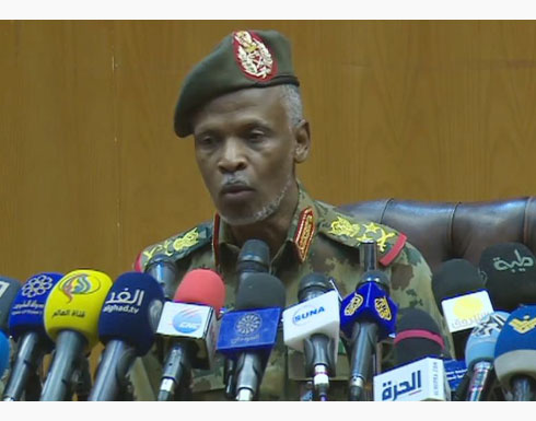 السودان : نحن أبناء سوار الذهب .. مؤتمر صحفي عن مصير البشير والفساد السودان : نحن أبناء سوار الذهب .. مؤتمر صحفي عن مصير البشير والفساد