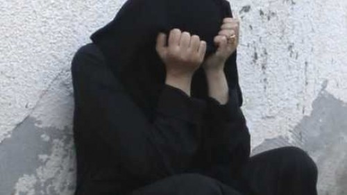 جريمة فاضحة زوجي حول بيتي لوكر محرمات .. وزوجني من آخر وأنا على ذمته! جريمة فاضحة زوجي حول بيتي لوكر محرمات .. وزوجني من آخر وأنا على ذمته!