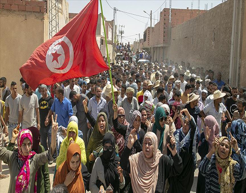 تونس.. استمرار احتجاجات تطاوين على مقتل شاب على حدود ليبيا تونس.. استمرار احتجاجات تطاوين على مقتل شاب على حدود ليبيا