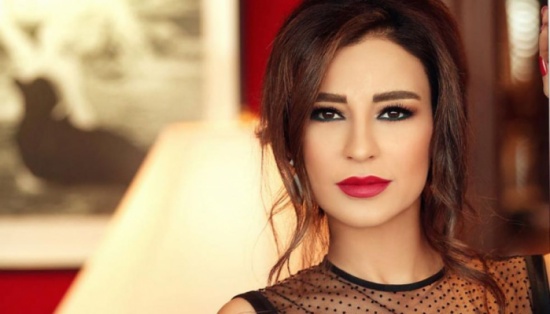 ماغي بو غصن وشخصيات متعددة في (جوليا) – بالفيديو ماغي بو غصن وشخصيات متعددة في (جوليا) – بالفيديو