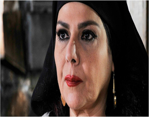 شاهد.. "ام عصام " تهاجم بسام الملا بسبب “باب الحارة” وتوجه هذه النصيحة لـ تيم حسن! شاهد.. "ام عصام " تهاجم بسام الملا بسبب “باب الحارة” وتوجه هذه النصيحة لـ تيم حسن!