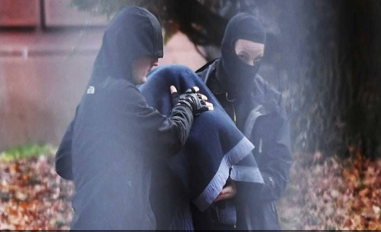 "جرائم ضد الإنسانية" توقع بسوريين في ألمانيا "جرائم ضد الإنسانية" توقع بسوريين في ألمانيا