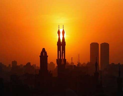 وفاة مؤذن أثناء رفعه أذان الفجر في مصر وفاة مؤذن أثناء رفعه أذان الفجر في مصر