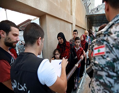 ضغوط لإجبار اللاجئين السوريين بلبنان على انتخابات الأسد ضغوط لإجبار اللاجئين السوريين بلبنان على انتخابات الأسد