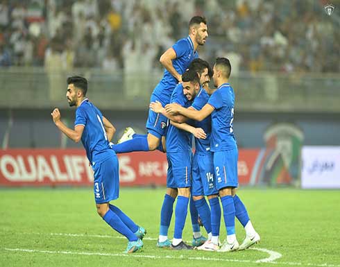 بالصور.. الأزرق الكويتي يستعيد توازنه برباعية في نيبال بالصور.. الأزرق الكويتي يستعيد توازنه برباعية في نيبال