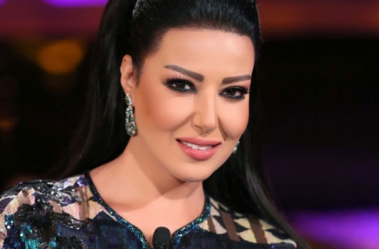 إعلامي لبناني يكشف تفاصيل زواج سمية الخشاب السابق