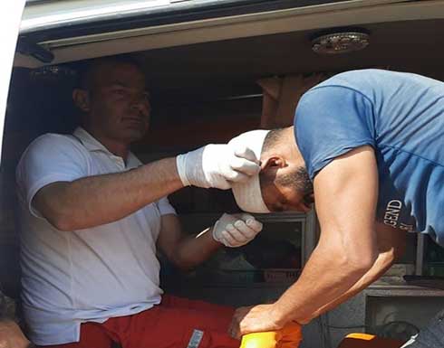 إصابة عشرات الفلسطينيين بهجوم للمستوطنين جنوب الخليل .. بالفيديو إصابة عشرات الفلسطينيين بهجوم للمستوطنين جنوب الخليل .. بالفيديو