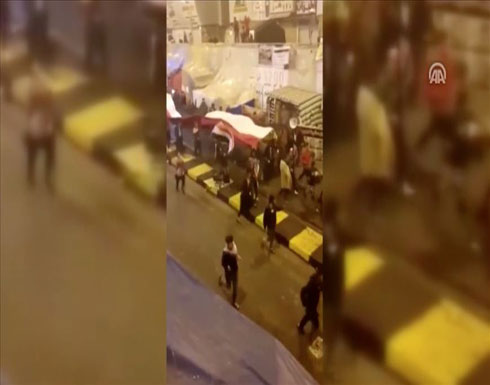 شاهد : عراقيون ينزلون لميدان التحرير "ابتهاجاً" بمقتل سليماني شاهد : عراقيون ينزلون لميدان التحرير "ابتهاجاً" بمقتل سليماني