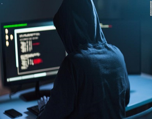 سعودي يخترق نظام جامعته ويحول درجات زملائه لناجحين بدلا من الرسوب سعودي يخترق نظام جامعته ويحول درجات زملائه لناجحين بدلا من الرسوب