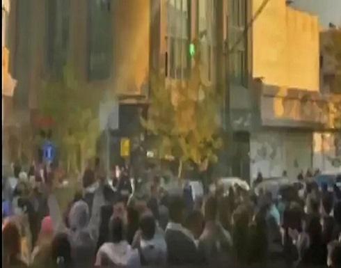 مسقط رأس المرشد الإيراني يهتف: الموت للديكتاتور مسقط رأس المرشد الإيراني يهتف: الموت للديكتاتور