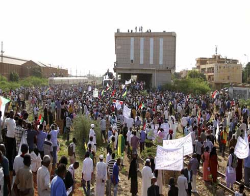 السودان: مسيرات شعبية حاشدة بالخرطوم لدعم التحول الديمقراطيّ