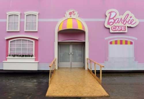 إفتتاح  منزل باربي بحجم طبيعي ... ( صور)