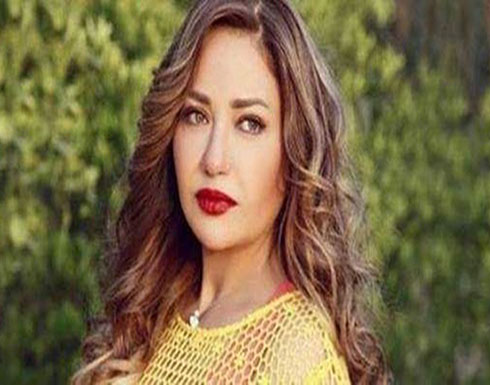 من على شاطئ البحر.. أحدث ظهور لـ ليلى علوى من على شاطئ البحر.. أحدث ظهور لـ ليلى علوى